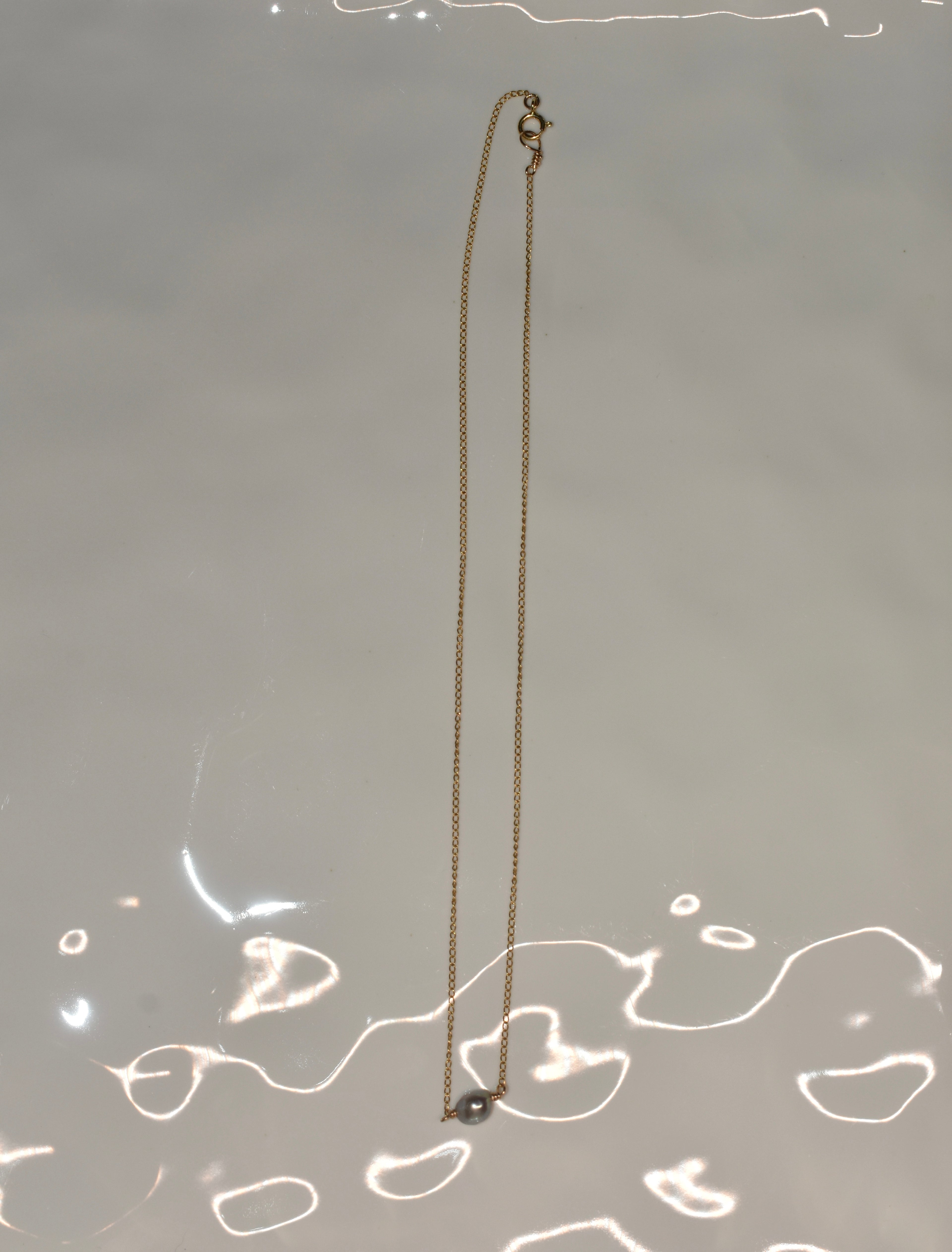 Keshi cutie necklace