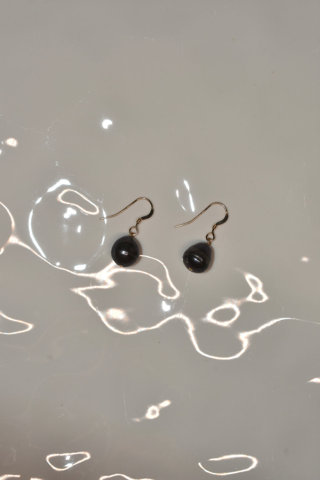 Tahitian girl earrings