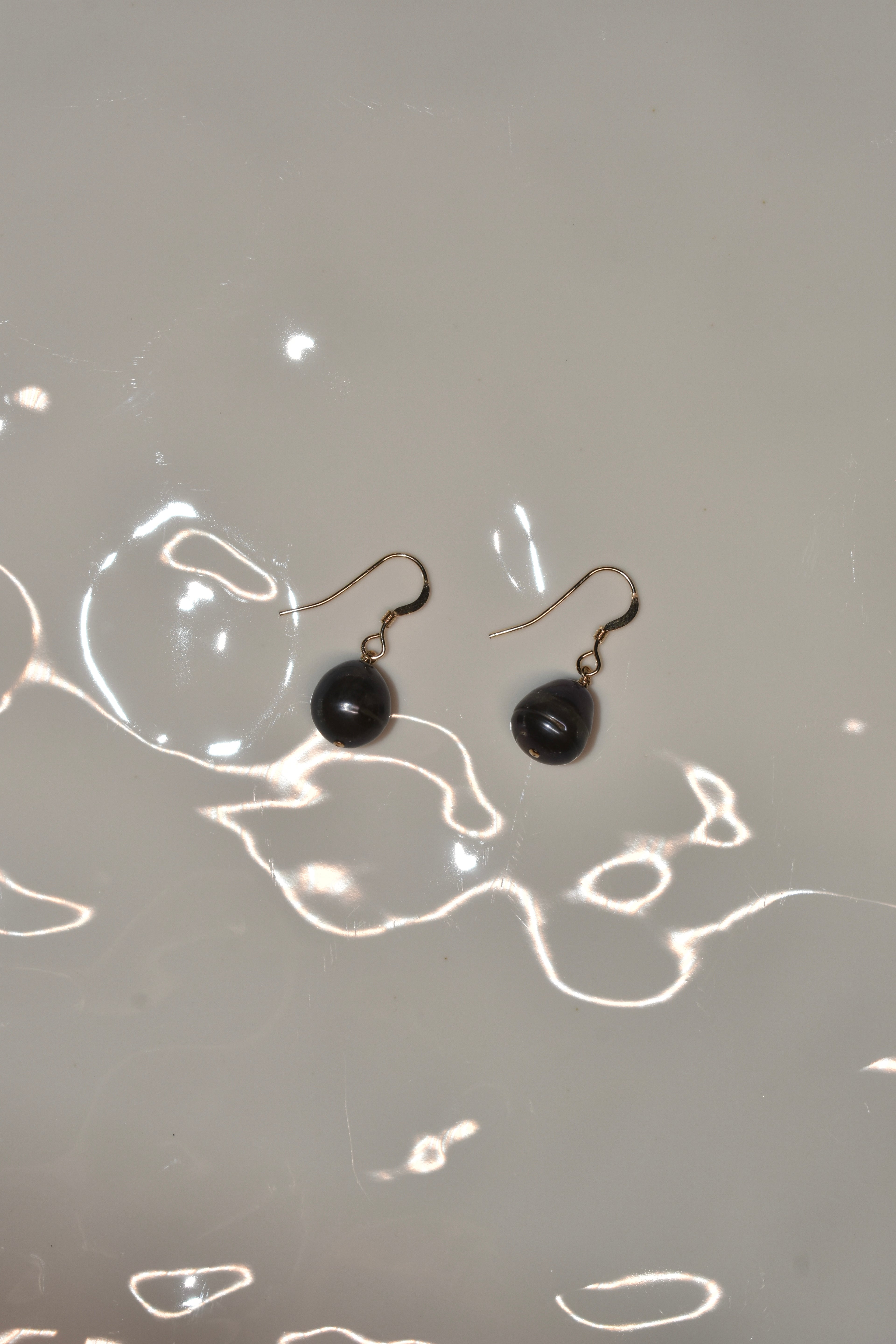 Tahitian girl earrings