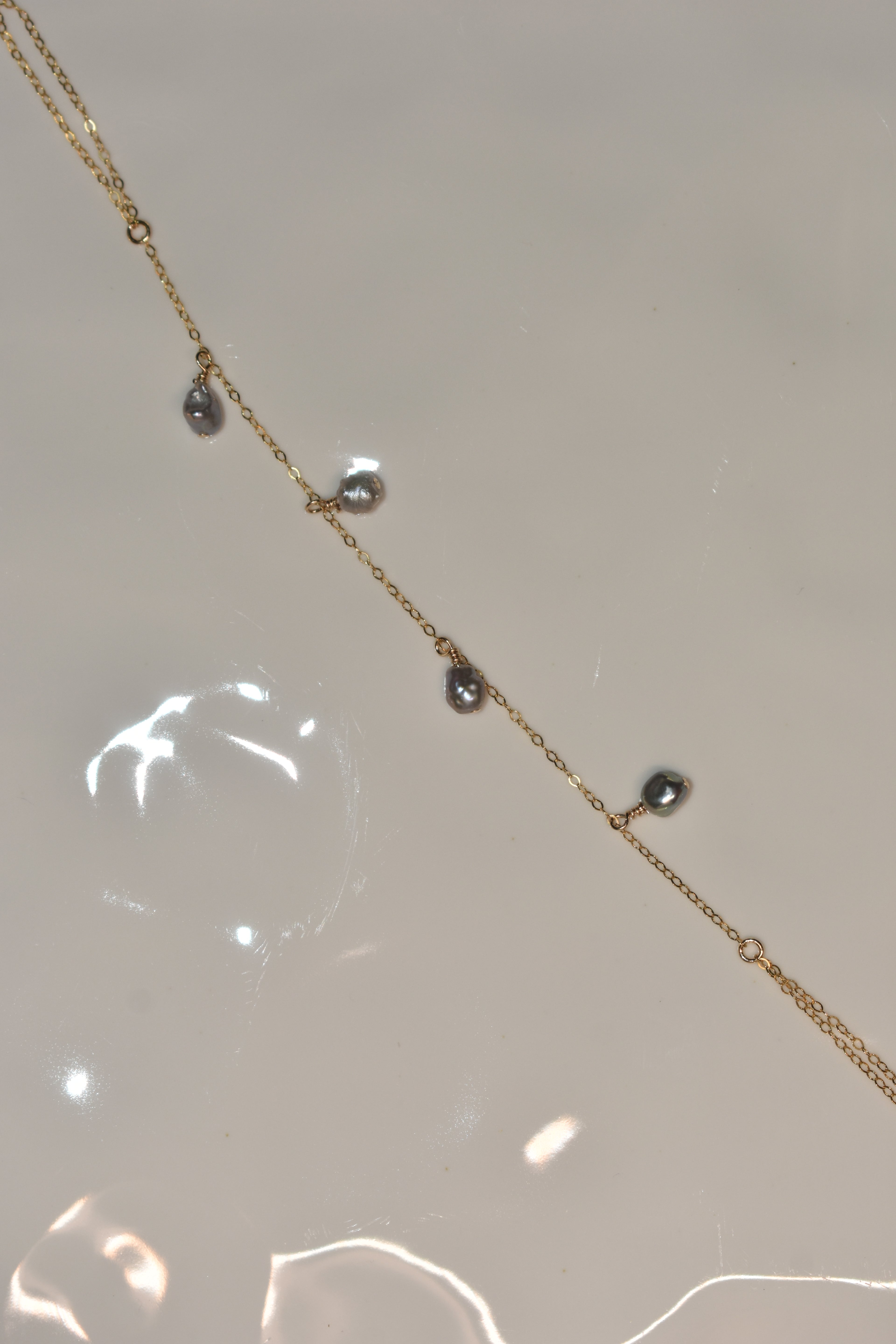 keshi girl hand chain