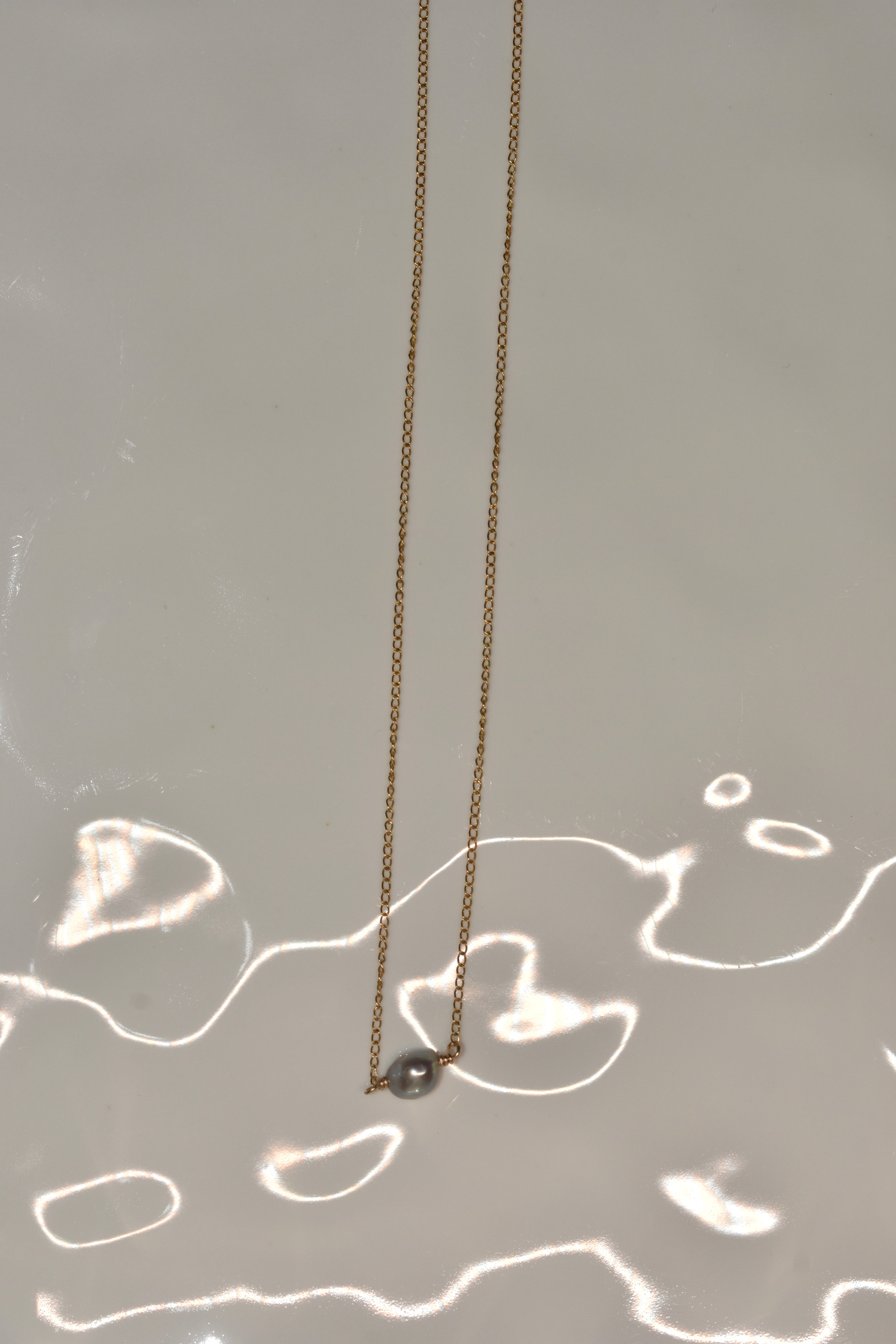 Keshi cutie necklace